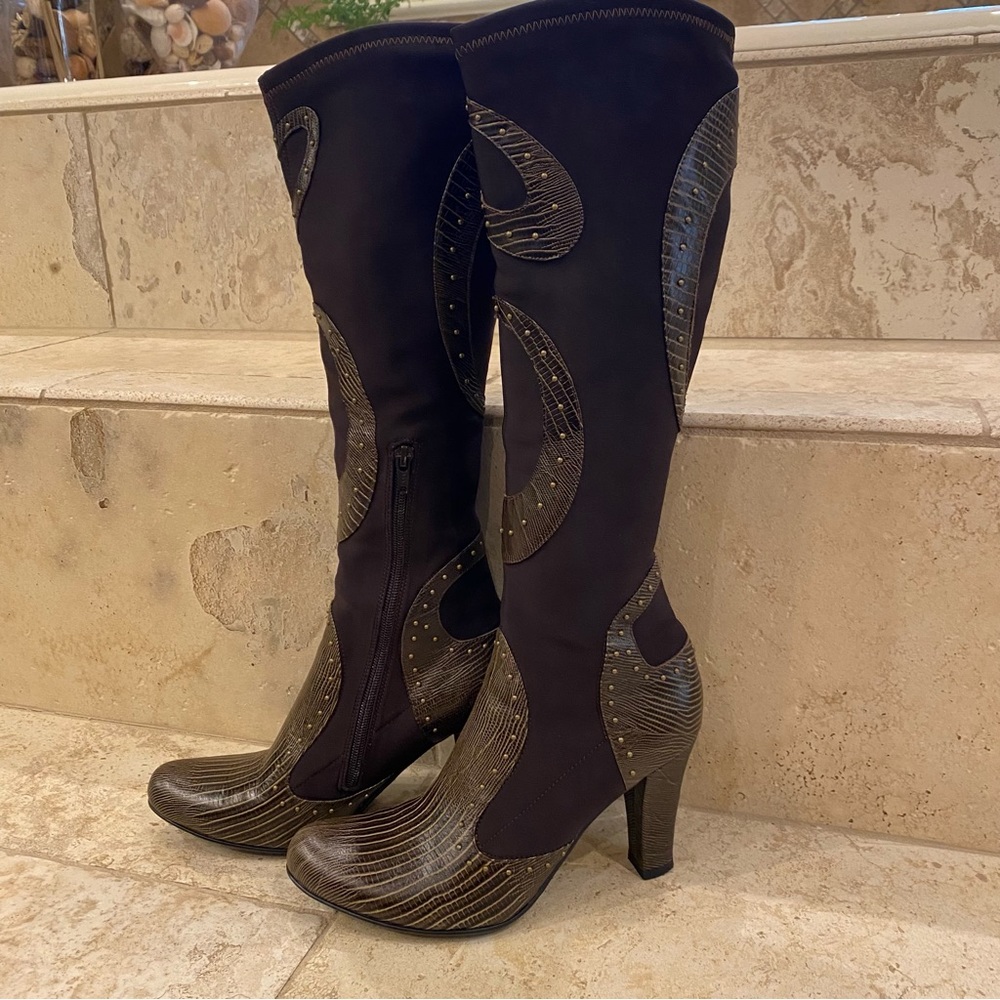 Like New brown embellished stretchy boots